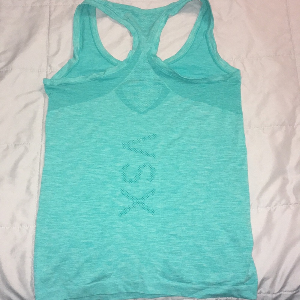 VS Workout Top VSX
